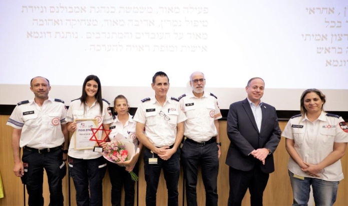 מצטיינת התרמות הדם במד