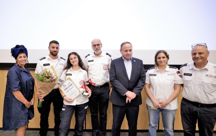 מצטיינת מרחב נגב במד