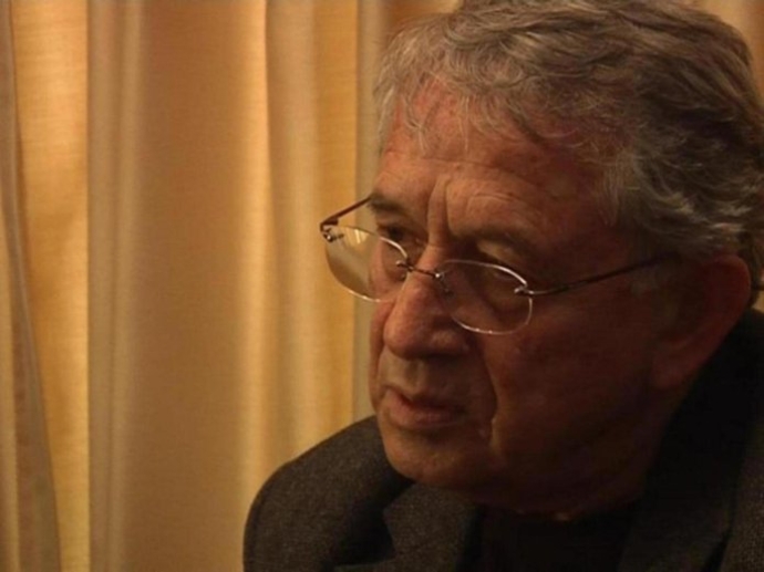 ישראל אלירז. צילום: איתן י׳ טל, 2007, Wikimedia Commons