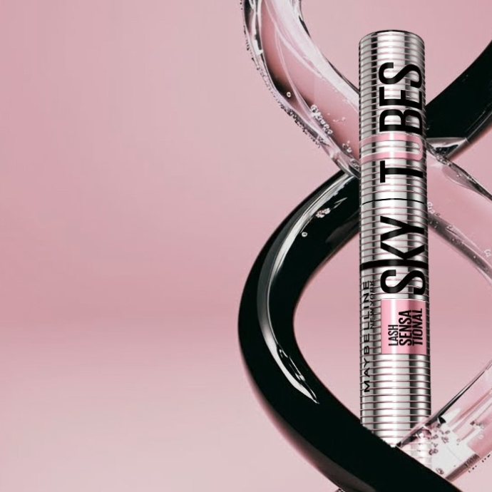מסקרה SKY HIGH Tubes של מייבלין ניו יורק. צילום: יח