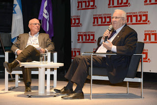 נשיא המדינה עם נשיא המכללה פרופ' שמעון גפשטיין והאלוף במיל' אילן בירן. צילום: מארק ניימן/ לע"מ