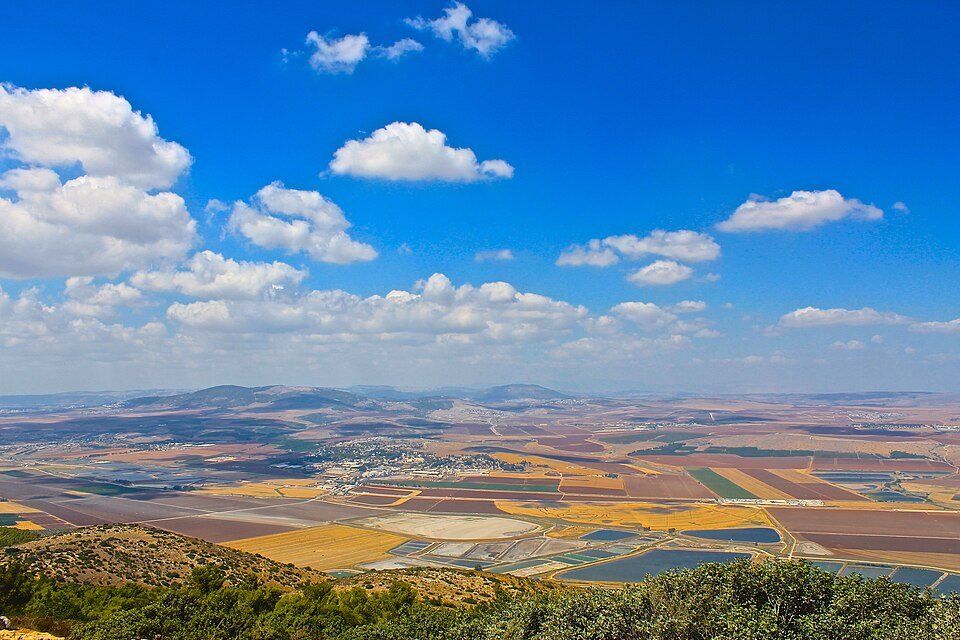 פסיפס השדות של עמק יזרעאל ועמק חרוד, במבט מרכס הגלבוע