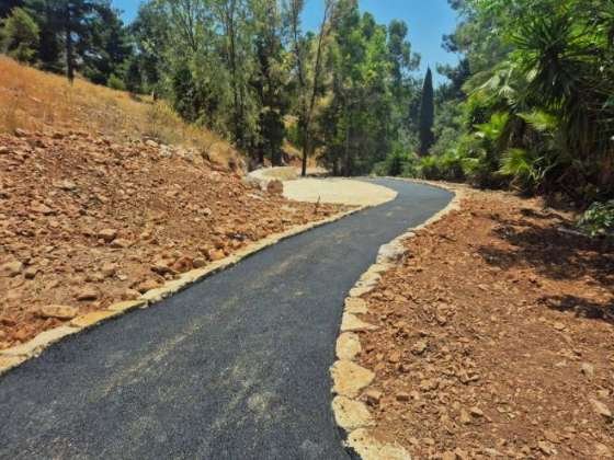 שביל חדש שנסלל בפארק לימונים. צילום: גיא קולר, רשות ניקוז ונחלים כינרת