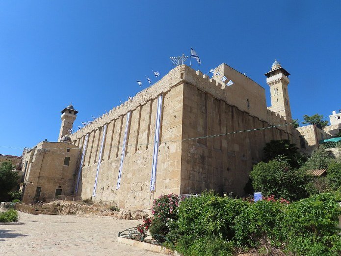 מערת המכפלה בחברון. אילוסטרציה | צילום: Fallaner / Wikimedia Commons, CC BY-SA 4.0