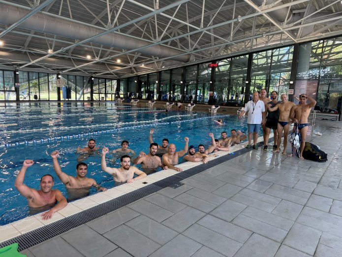 אימון כדורמים לפצועי ונכי צה"ל בבריכת בית הלוחם בצפון תל אביב | צילום: אס"א תל אביב
