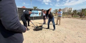 ראשון מסוגו: מקווה טהרה יוקם במתחם המלונות בעין בוקק הנחת אבן הפינה למקווה הטהרה במתחם המלונות בעין בוקק | צילום: דוברות המשרד לשירותי דת
