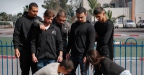 "יחסי כוחות": סדרת מיקרו־דרמה חדשה על חרמות בקרב בני נוער מתוך סדרת המיקרו־דרמה