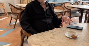 אנריקו מסיאס בן ה-87 הגיע לחופשה בת שבוע בתל אביב אנריקו מסיאס במלון אלקונין בתל אביב | צילום: יח