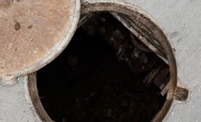 למה מערכת ביוב סתומה עלולה לפגוע משמעותית בערך הנכס שלכם? קרדיט תמונה FREEPIK