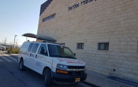 בדרך לבית הספר: מורה ושלושה תלמידים נפצעו הבוקר בתאונות דרכים ברחבי הארץ אמבולנס של מד