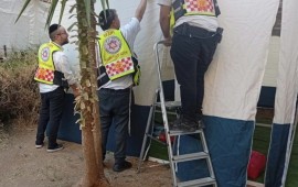 פטיש, מסמר ואמבולנס: צוות מד"א השלים את בניית הסוכה של הפצועה צוות מד