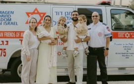 סגירת מעגל: חובש מד"א יילד תינוק באמבולנס לזכר בנו שנרצח בבארי החובש הבכיר במד