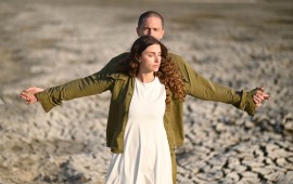 לראשונה מפיק מהווסט אנד מגיע לישראדרמה:חמישה ימים של תיאטרון ישראלי מול העולם מתוך ההצגה