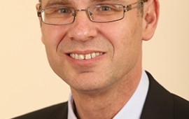 התיירים נוהרים לישראל - גידול שיא של 25% לעומת אשתקד שר התיירות יריב לוין. פעילות שיווקית