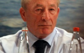 מחר במחוזי: מש' המשפטים טשטש מידע על תיקי חקירה