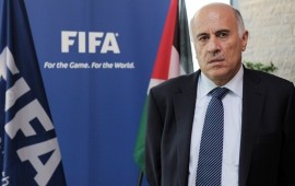 ''תקדים קרים'' יכריע את גורל קבוצות הכדורגל מההתנחלויות בפיפ''א ג'יבריל רג'וב, ראש התאחדות הכדורגל הפלסטינית