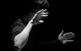 קרן יער ותרועות חצוצרות אנסמבל המאה ה-21 עם הסולן סער ברגר צילום: ברברה קלם