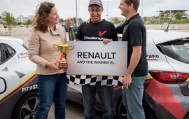 קבלו את אלופי הנהיגה האתגרית בישראל צילום: ארתור פורר