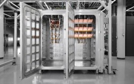 פריצת דרך של IBM: המחשבים הקוונטיים יפעלו בטמפרטורה קרה פי 180 מהחלל החיצון יחידות הקירור הקוונטיות המודולריות של IBM. צילום: באדיבות IBM