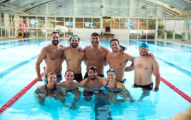נחשפה נבחרת הספורטאים לצליחת ספידו בכנרת: אלכס שטילוב, אורי ששון ויהונתן קופלב על קו הזינוק נבחרת הספורטאים באימון הבכורה לקראת צליחת ספידו בכנרת. צילום: רונית כהן