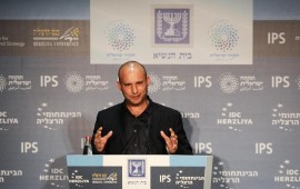 תקנות הרישום של שר החינוך - בשורה לציבור הספרדי ולחרדים נפתלי בנט שר החינוך. צילום: עדי כהן צדק