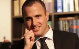 האם הפרקליטות מאיימת על עורכי דין כדי להשיג הרשעות? עו