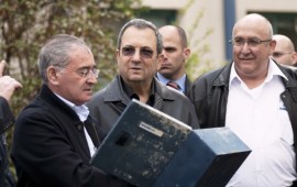 הצעצוע החדש של אהוד ברק: ממטרות תותח naan