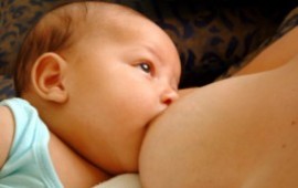 הנקה: מהם יתרונות חלב האם? breastfeeding