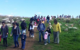 אלפים הגיעו למחות נגד תוכניות הבנייה בגבעות הדרומיות של מודיעין