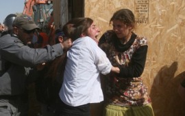 תלונה למח"ש: להעמיד לדין את השוטרים האלימים ממגרון IMG_8069