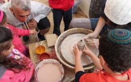 טיולי פסח בגולן: טירוף טרופי בחמת גדר ושיט בפארק הירדן