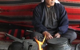 טיול אל התרבות הבדואית הנכחדת ביער להב מתוך דף הפייסבוק של המוזיאון לתרבות הבדואים