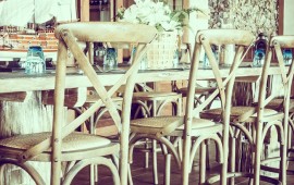 כסאות בר לאירועים מוצלחים ומרגשים קרדיט תמונה FREEPIK - התמונה להמחשה בלבד