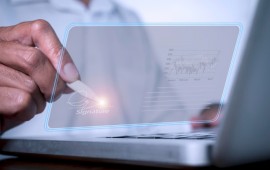 חתימה דיגיטלית חינם - בואו לנסות ולראות כמה קל ופשוט לחתום מהנייד! קרדיט תמונה: FREEPIK