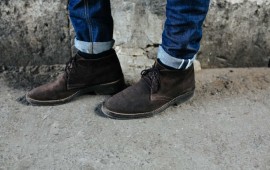 איך להתאים נעלי גברים לבגדי היום יום? depositphotos