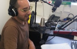 הרדיו המקומי החדש: תחנת רדיו מקומית תופעל בקניון ג'י יבנה החדש אולפן הרדיו של Ctv